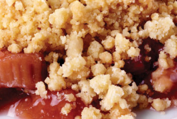 Strawberry Rhubarb Crisp