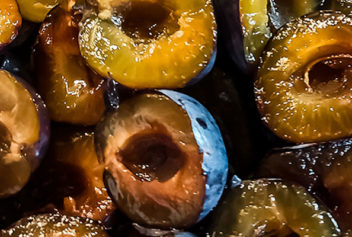 Honey Roasted Plums