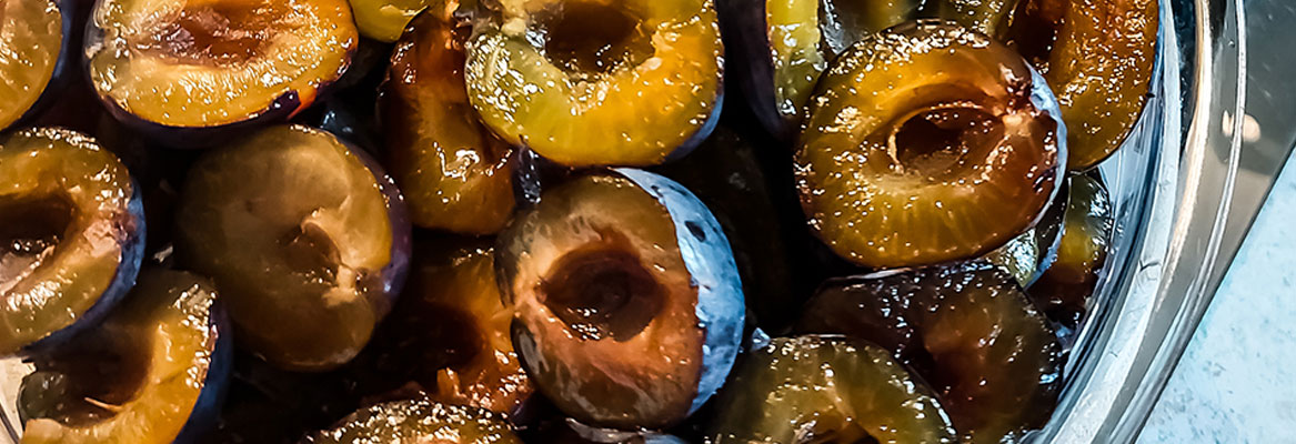 Honey Roasted Plums